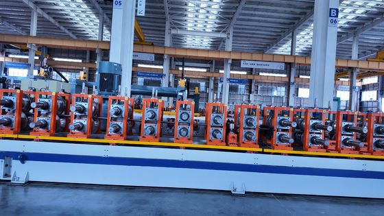 Αυτόματη γραμμή παραγωγής προφίλ με PLC