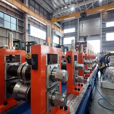 Μηχανή υψηλής ταχύτητας για το σχηματισμό σιδηροτροχών με έλεγχο PLC και υδραυλική κοπή